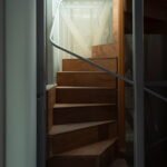 Waarom een bouwkundige keuring belangrijk is vóór traprenovatie